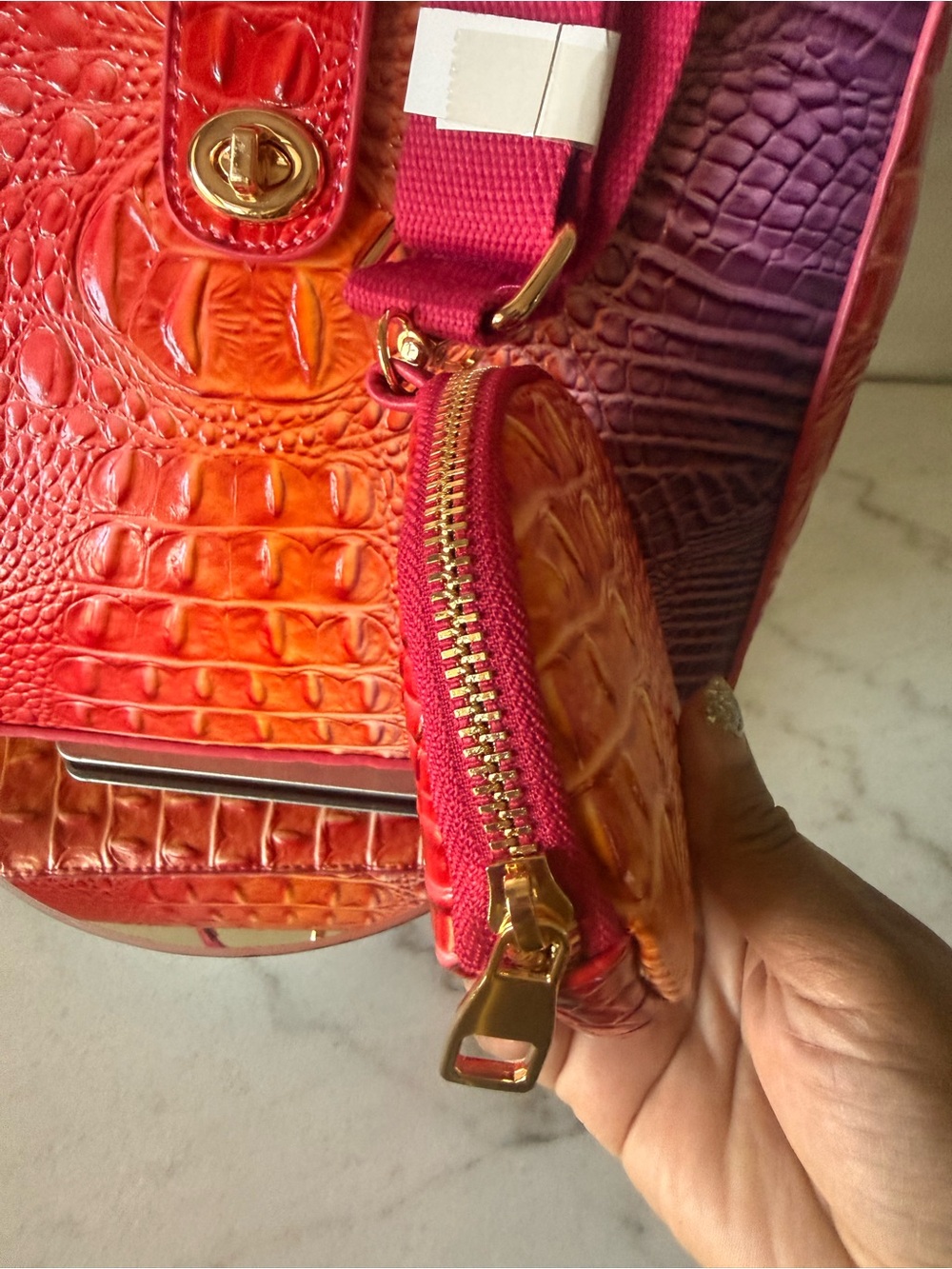 Zou Bisou Faux Croc Embossed Crossbody Bag w/Matching Pouch-NWT!! - Picture 5 of 10